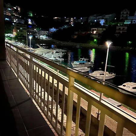 Aria Apartment