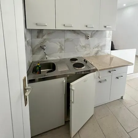 Aria Apartment *